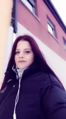 perla - Photo exclusive MYM 16 | French Modèles