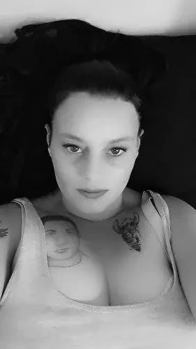 perla - Photo exclusive MYM 3 | French Modèles