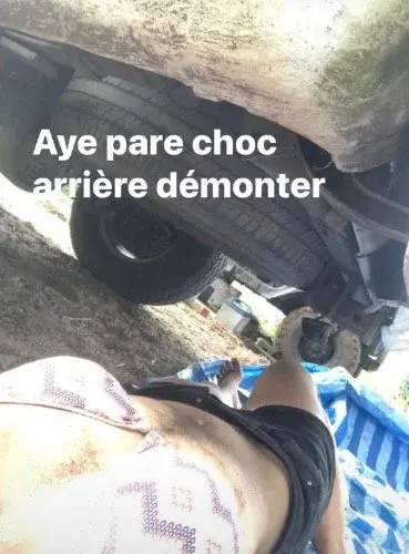 Quand la passion pour la mécanique rencontre la sensualité 🔧💋 Qui a dit qu'on ne pouvait pas être sexy en bricolant? #FemmeFortes #MécanicienneSéduisante