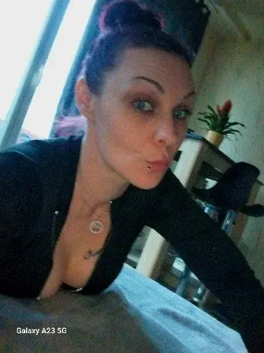 layanna - Photo exclusive MYM 7 | French Modèles