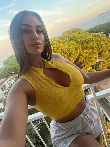 onlyyme - Photo exclusive MYM 2 | French Modèles