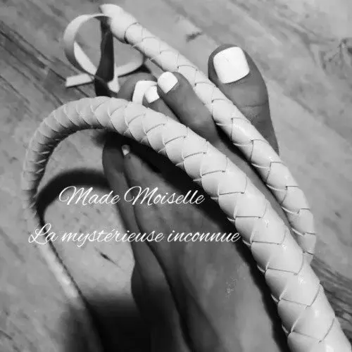 mademoiselle - Photo exclusive MYM 10 | French Modèles