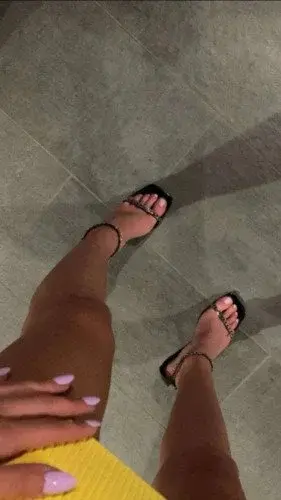 Leak & nude MYM — juliedior7 : « 🧜🏼‍♀️🐆 » (Uncove)