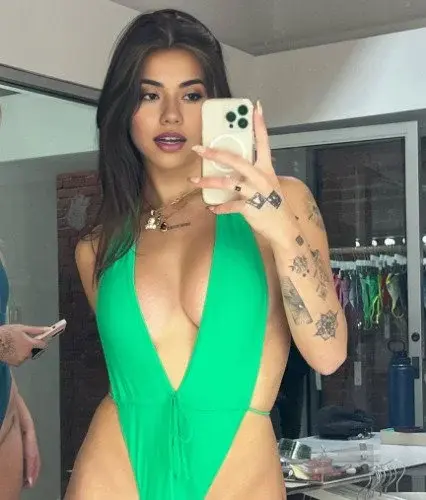 leadivn - Photo exclusive MYM 4 | French Modèles