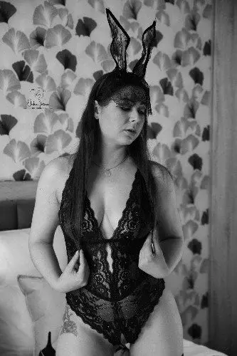 Leak & nude MYM — the_naughty_photographer : « A nous faire rêver de fêter Pâques tous les jours  » (Uncove)