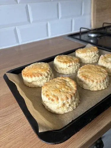 Check out my massive scones! 
