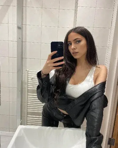 lys_crn - Photo exclusive MYM 3 | French Modèles