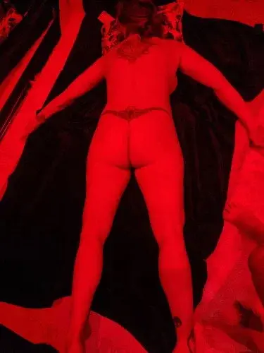 luluguigui - Photo exclusive MYM 2 | French Modèles