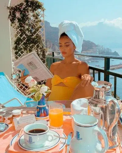 Breakfast 