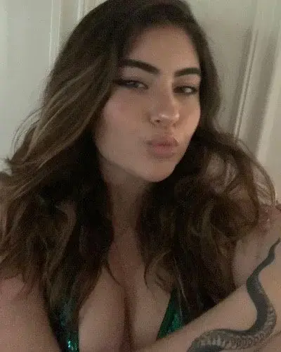 chloegrrr - Photo exclusive MYM 2 | French Modèles