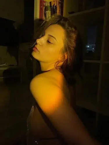 vachelova - Photo exclusive MYM 9 | French Modèles