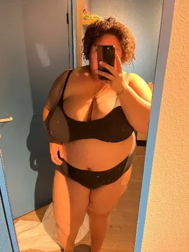 mariejoelle69 - Photo exclusive MYM 2 | French Modèles
