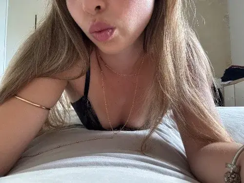 abonne toi pour pouvoir en voir plus sur moi ☺️