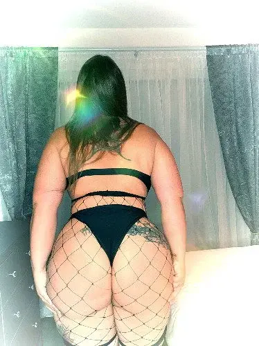 Es tu plus ( . ) ( . ) ou 🍑
