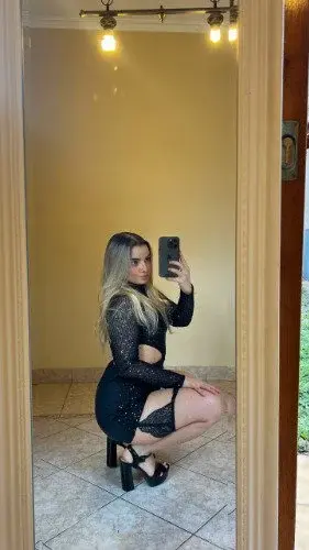 Prêt à être un peu coquin ? Dis le mot… 😘🔥