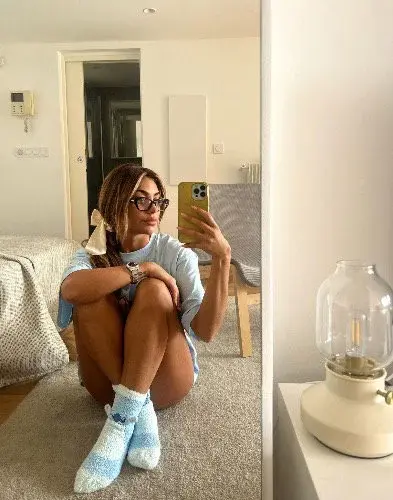 You, this room and me? 🤫🔥