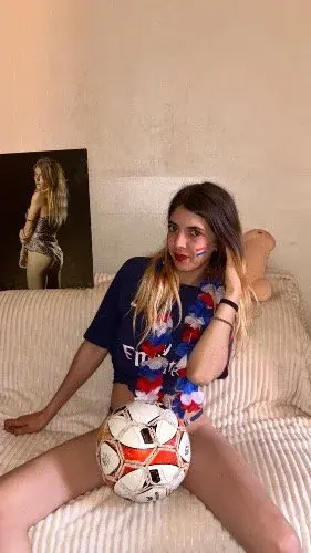 Pour voir la suite abonne toi 🤩😋🤤