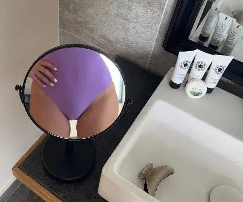 🔥💜🍑 Abonne toi pour découvrir la suite…