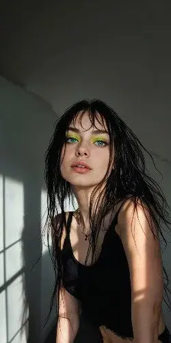 🫣💋💋💋