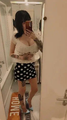 Toutes mes vidéos les plus hot bb sont ici 