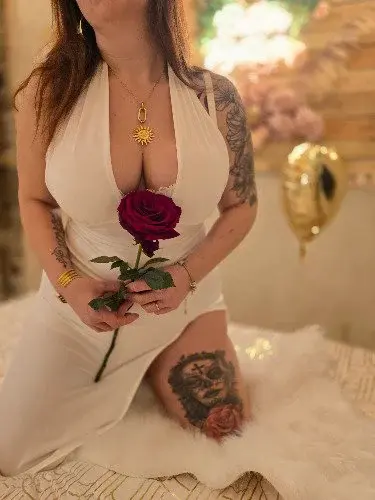 Tu aimes ma tenue ??? 🌹