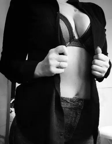 motardesexy69 - Photo exclusive MYM 2 | French Modèles