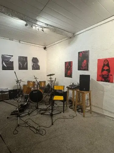 Retour en images sur mon exposition, LES LARMES DE PALLAS.