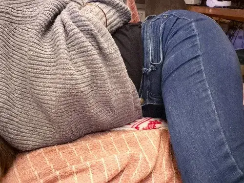 La subtilité d’une position, d’un geste... j’adore 🤗 et toi ? 🔥