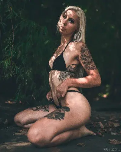 Summer is almost over, stay warm with me !