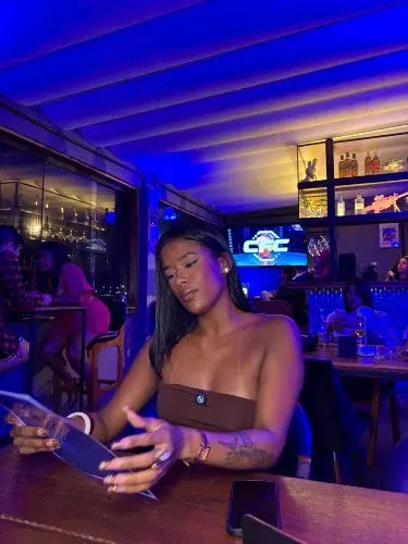 Conhecendo um restaurante temático🦋💙