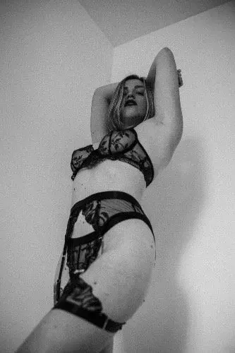 elisarosax - Photo exclusive MYM 17 | French Modèles