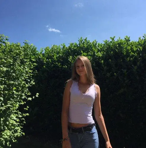Hello 🌸