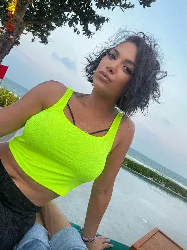 Latina viet 