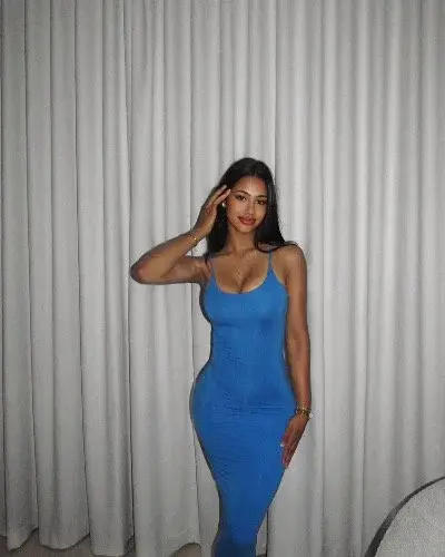 Toute belle en robe 🥰