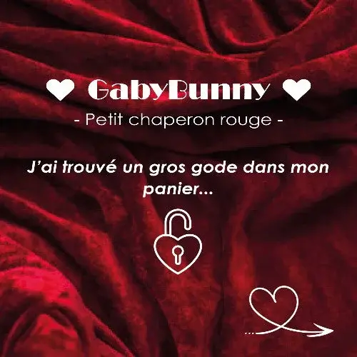 Vous avez le droit à une avant première de mon costume d'halloween 🍬🎃 J'espère que la soirée sera aussi chaude que moi...
