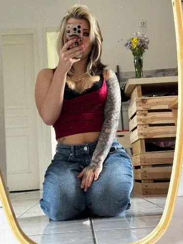 ariiaguillard - Photo exclusive MYM 1 | French Modèles
