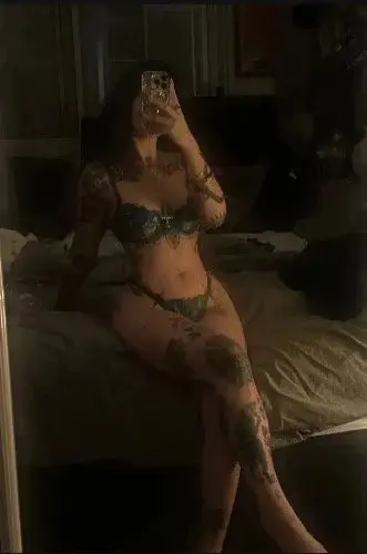 💋