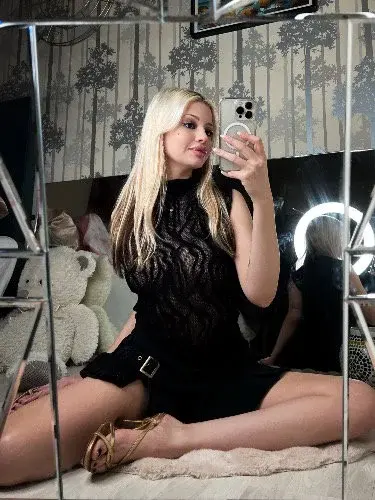 Abonne toi c’est gratuit 🔥 𝐓𝐮 𝐞𝐬 𝐭𝐨𝐦𝐛é 𝐬𝐮𝐫 𝐮𝐧𝐞 𝐨𝐛𝐬𝐞𝐬𝐬𝐢𝐨𝐧.
𝐏𝐚𝐬 𝐮𝐧𝐞 𝐟𝐢𝐥𝐥𝐞. 𝐔𝐧𝐞 𝐚𝐝𝐝𝐢𝐜𝐭𝐢𝐨𝐧