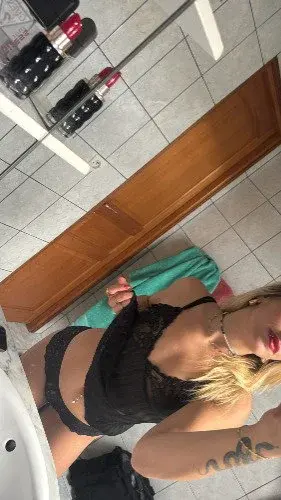 Y’a une surprise derrière pour ceux qui viennent me parler 😌