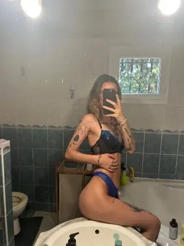Coucou toi !
J’espère que ton weekend ce passe bien 🫶🏻 
