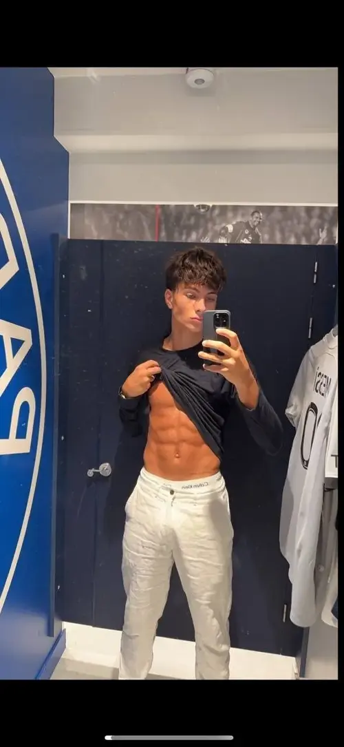 Lucasblgn mym media leak - photo 3 | French Modeles