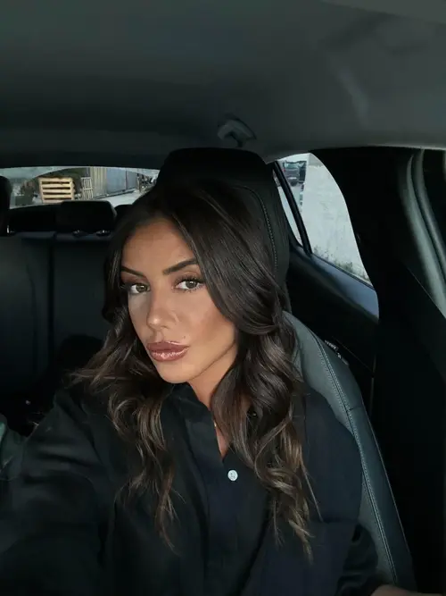 Juliebrtn mym media leak - photo 2 | French Modeles