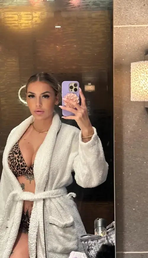 Isabelle_denise mym media leak - photo 5 | French Modeles