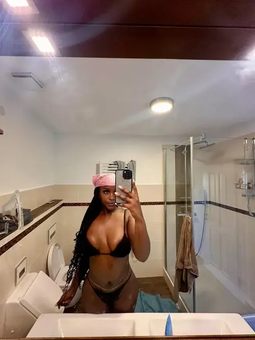 itsbaddie mym media leak - photo 2 | French Modeles