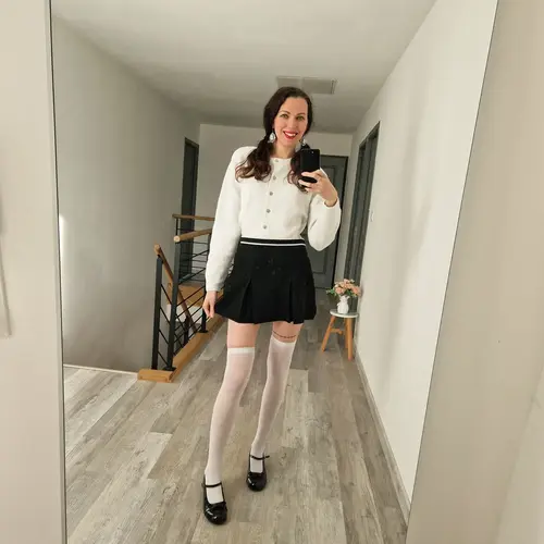 Asmrcoralie mym media leak - photo 5 | French Modeles