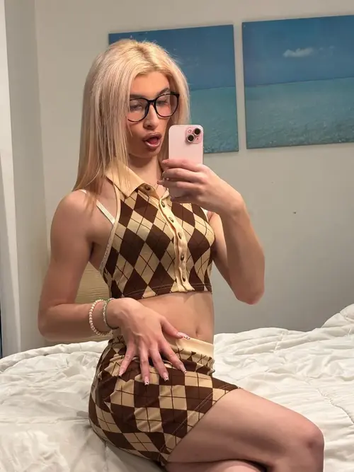 Callmeevaoff mym media leak - photo 5 | French Modeles