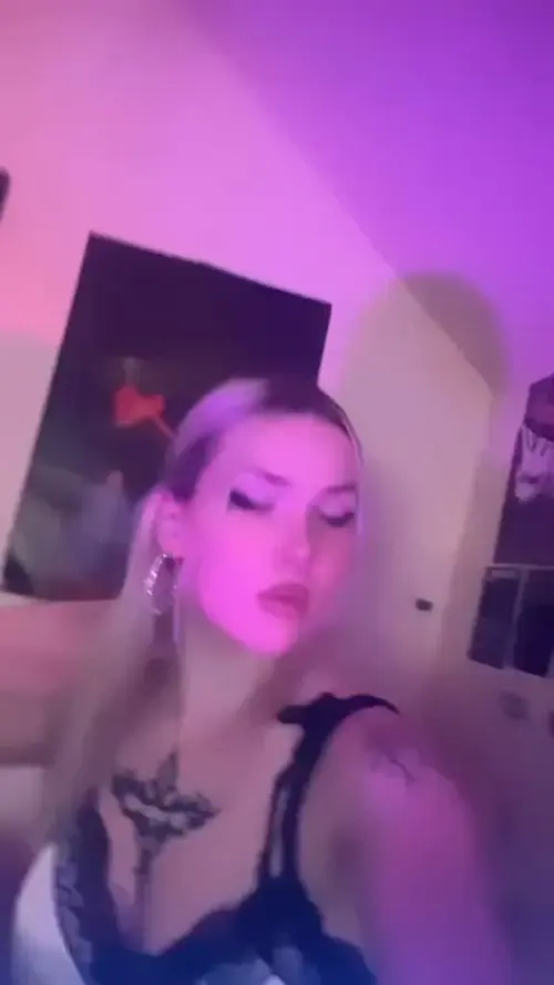 coralie_grande666 mym media leak - photo 1 | French Modeles