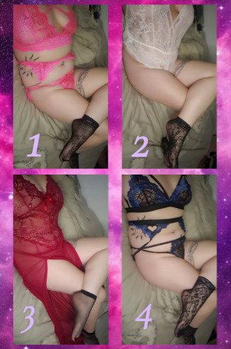 ✨️ Coucou les loulous ! Dites-moi laquelle vous préférez en privé ! 🌺
PS : Les chaussettes sont en vente 😘