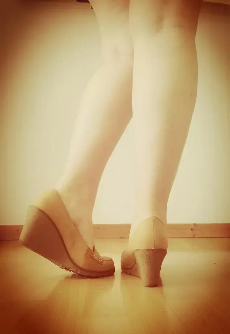 Leak & nude 3 — Lilly_feet