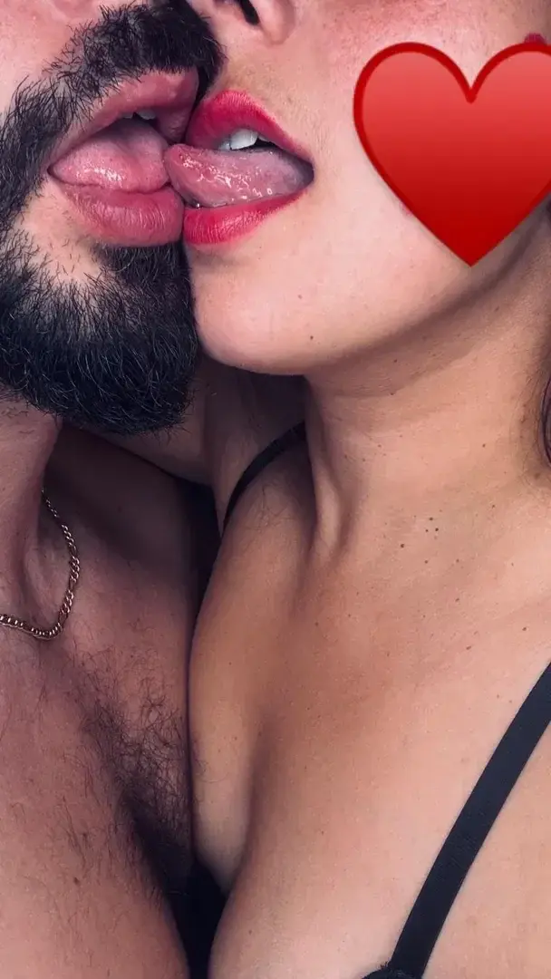 Leak & nude 1 — Pictureslovecouple